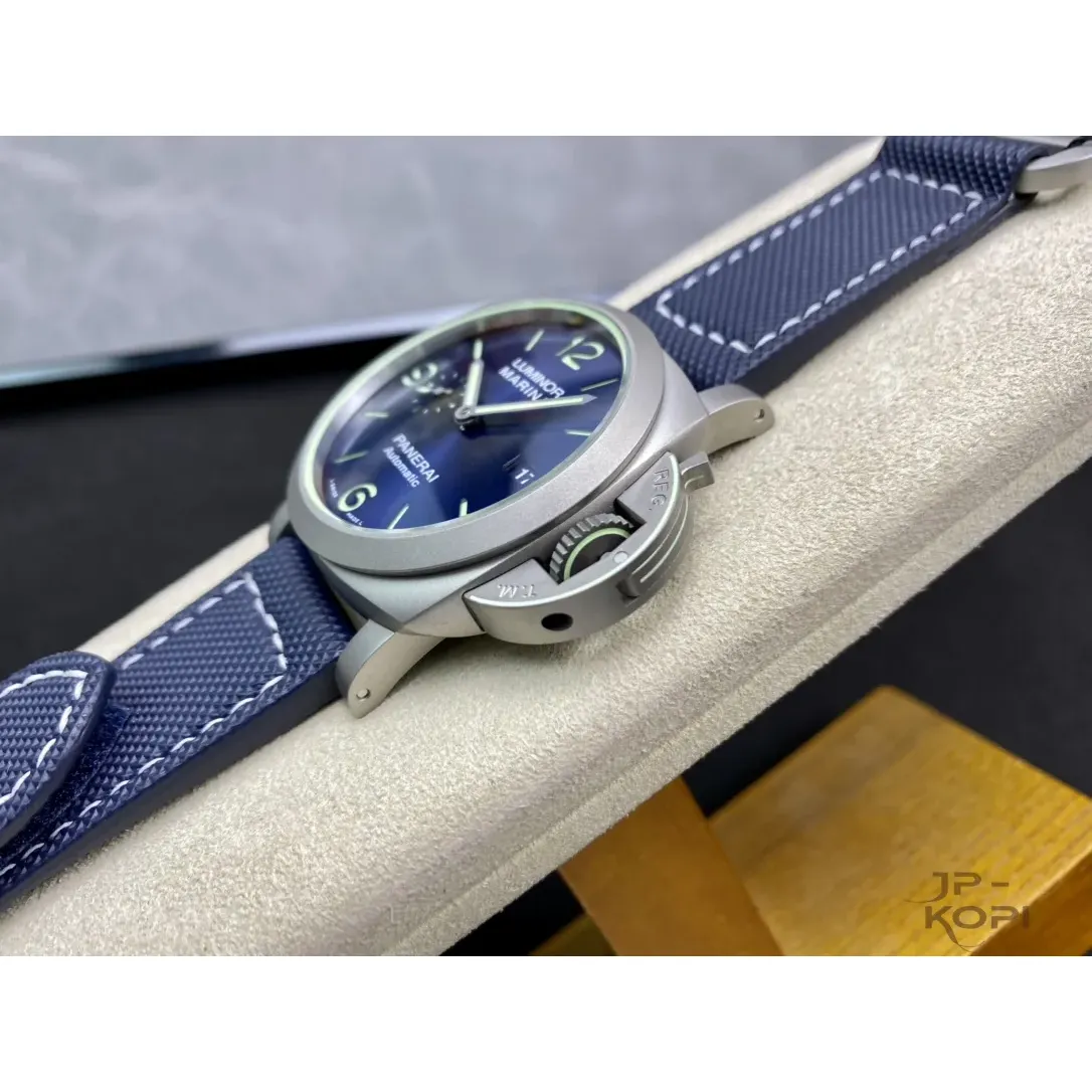 パネライ ルミノール マリーナ PAM01117|ブルー文字盤 44MM【VS工場製高品質モデル】 - 画像 (7)