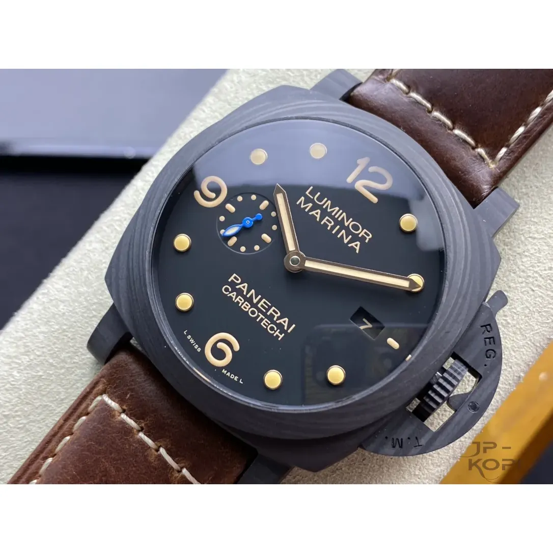 パネライ ルミノール マリーナ 1950 カーボテック PAM00661|ブラック文字盤×44MM【VS工場製高品質モデル】 - 画像 (4)