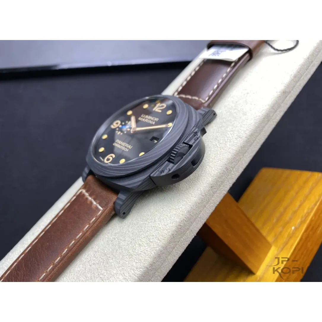 パネライ ルミノール マリーナ 1950 カーボテック PAM00661|ブラック文字盤×44MM【VS工場製高品質モデル】 - 画像 (7)