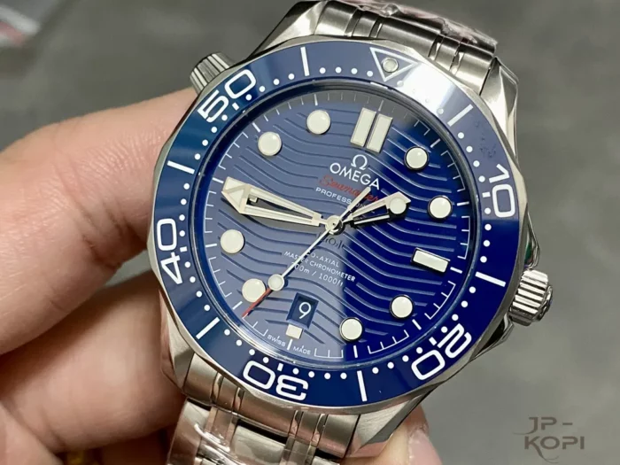 オメガ シーマスター ダイバー300M コーアクシャル マスタークロノメーター 210.30.42.20.03.001【VS工場出品】 - 画像 (3)