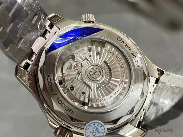 オメガ シーマスター ダイバー300M コーアクシャル マスタークロノメーター 210.30.42.20.06.001【VS工場出品】 - 画像 (7)