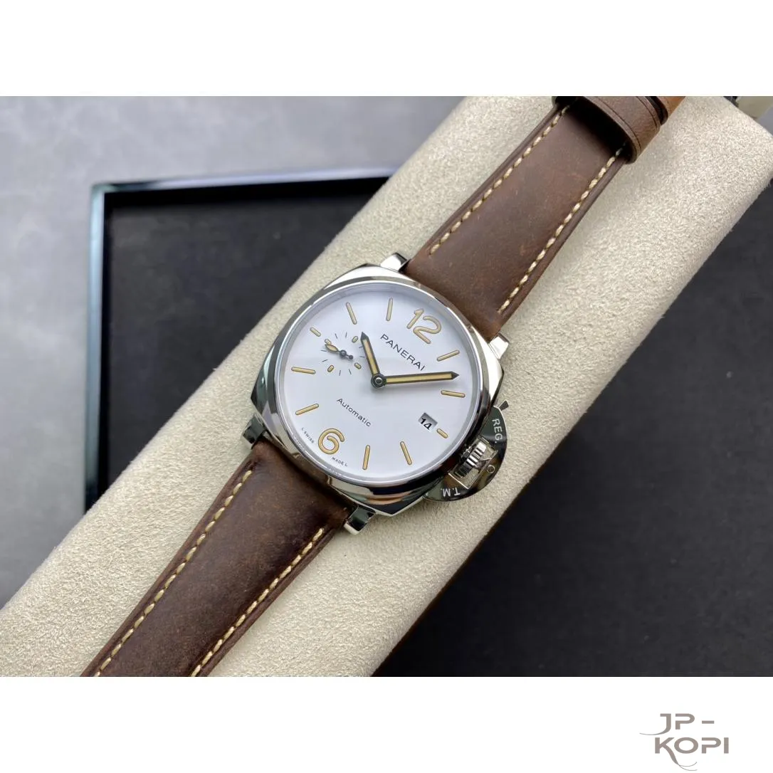 パネライ ルミノール ドゥエ PAM01046|ホワイト文字盤 42mm Cal.P.900【VS工場製高品質腕時計】 - 画像 (5)