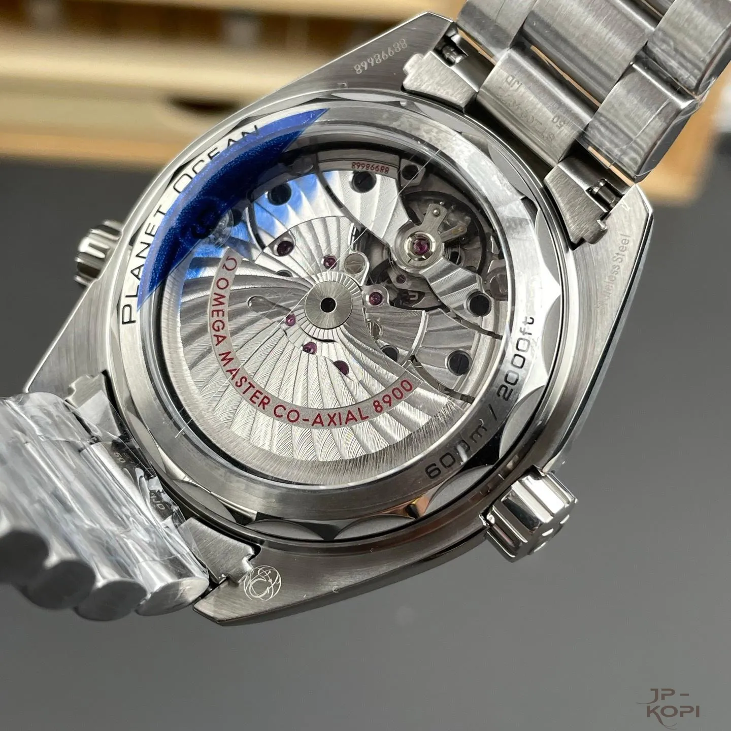 オメガ シーマスター プラネットオーシャン 215.30.44.21.01.002|ブラック×オレンジベゼル 43.5mm【VS工場製腕時計】 - 画像 (6)