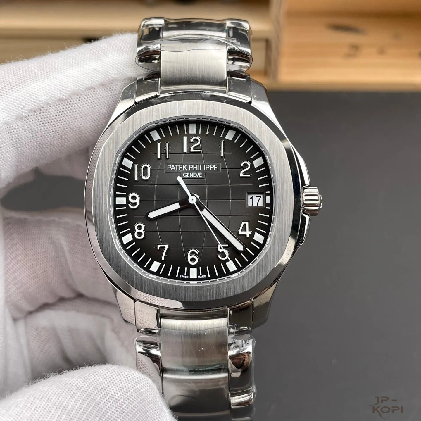 パテック・フィリップ アクアノート 5167/1A-001|ブラックダイアル×ステンレスブレス×Cal.324【3K工場製高品質腕時計】 - 画像 (2)