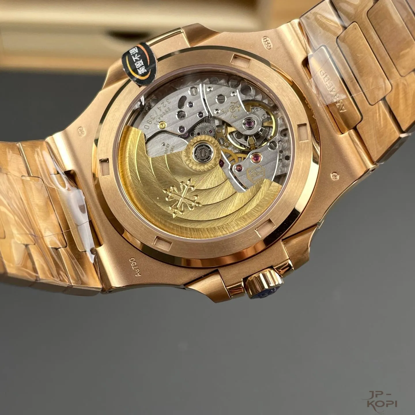 パテック・フィリップ ノーチラス 5711/1R-001|ローズゴールド 40mm 丹東Cal.330【3K工場製高品質腕時計】 - 画像 (6)