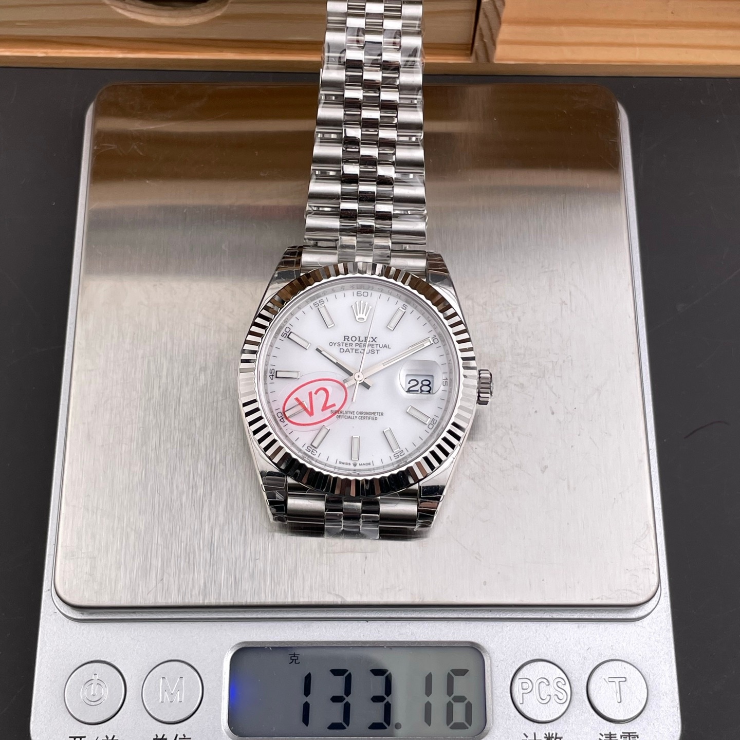 ロレックス デイトジャスト 126334|ホワイトダイアル 41mm ジュビリーブレス フルーテッドベゼル【VS工場製】 - 画像 (11)