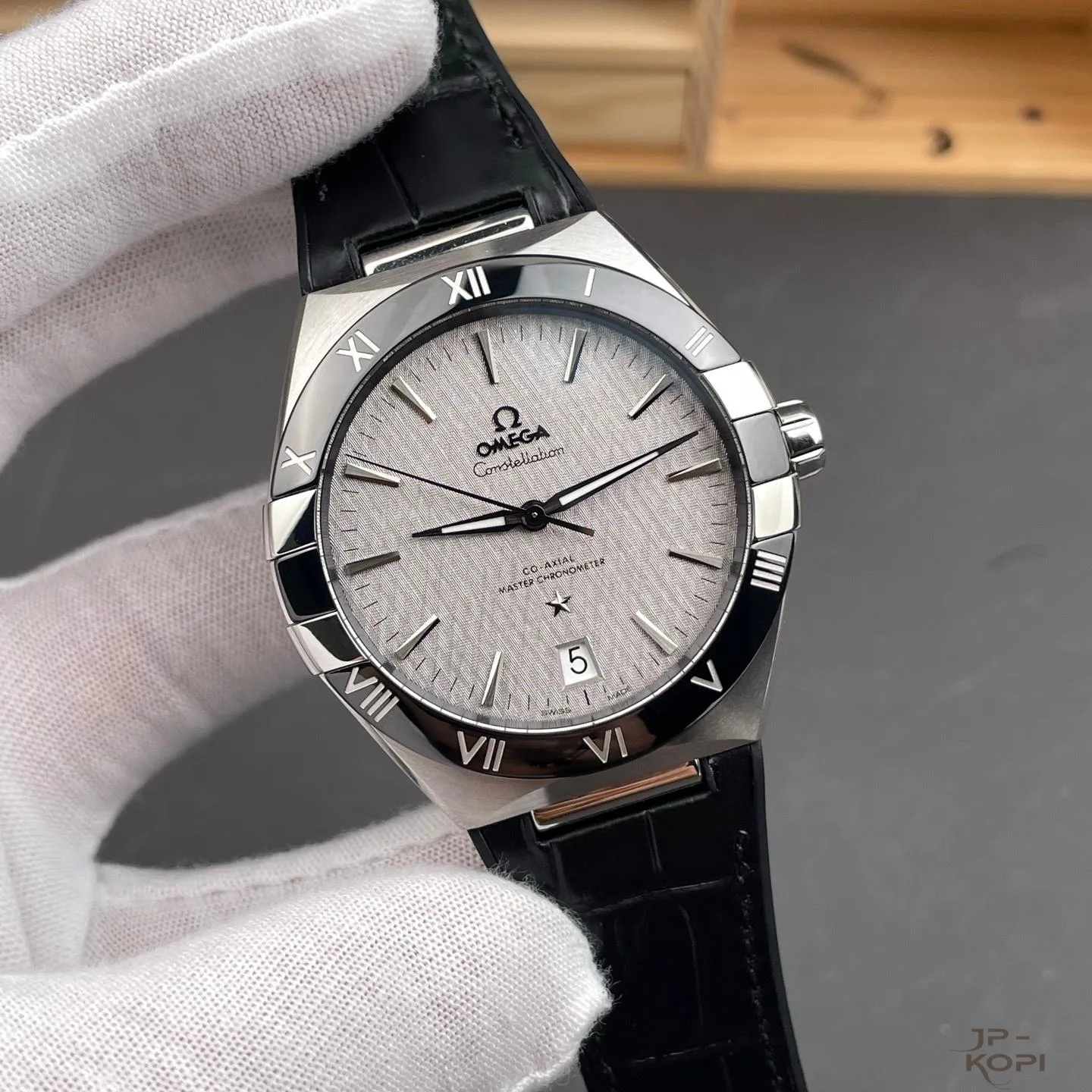 オメガ コーアクシャル マスター クロノメーター 41mm 131.33.41.21.06.001 ブラック×シルバー【VS工場出品】 - 画像 (3)