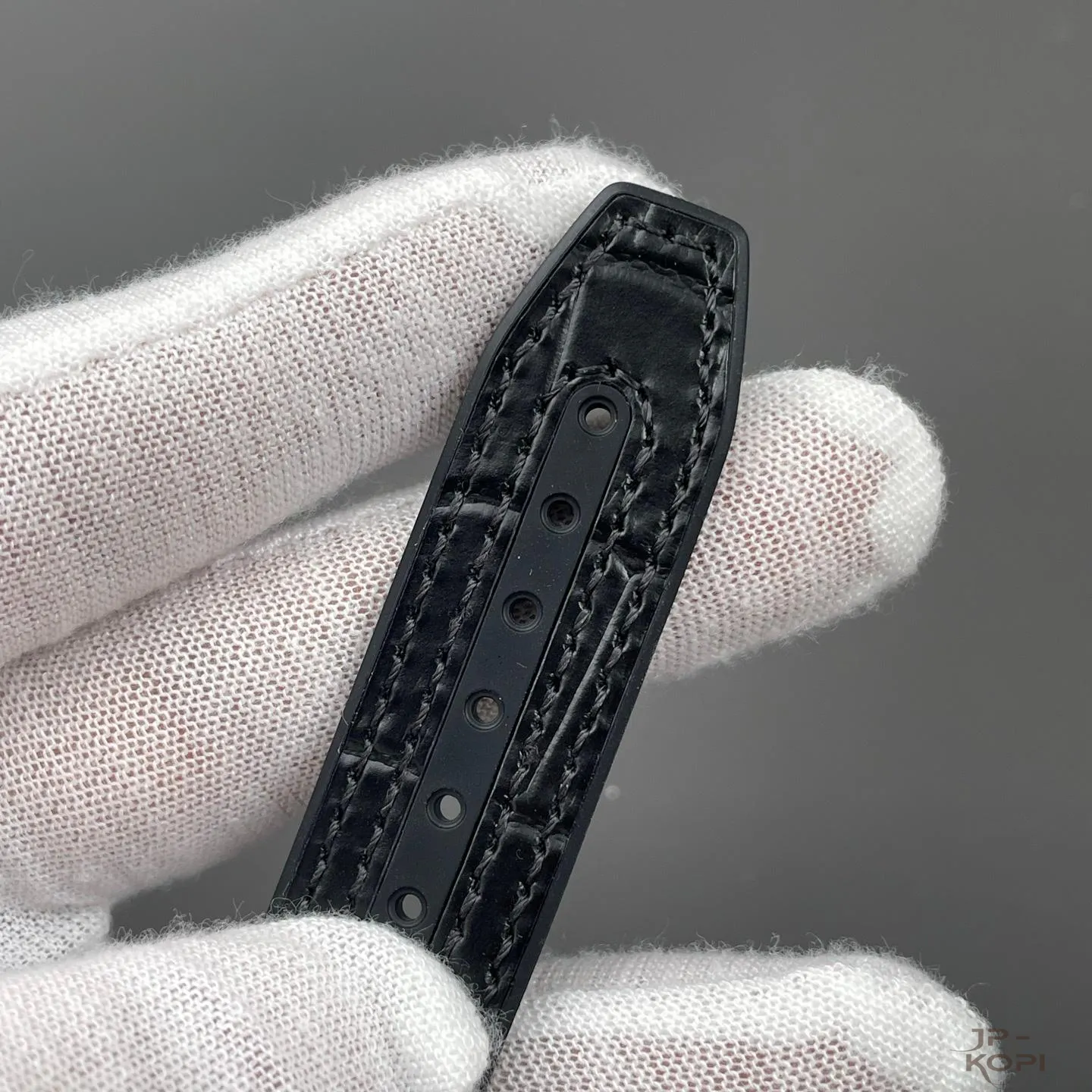 オメガ コーアクシャル マスター クロノメーター 41mm 131.23.41.21.06.001 ブラック×ローズゴールド【VS工場出品】 - 画像 (9)