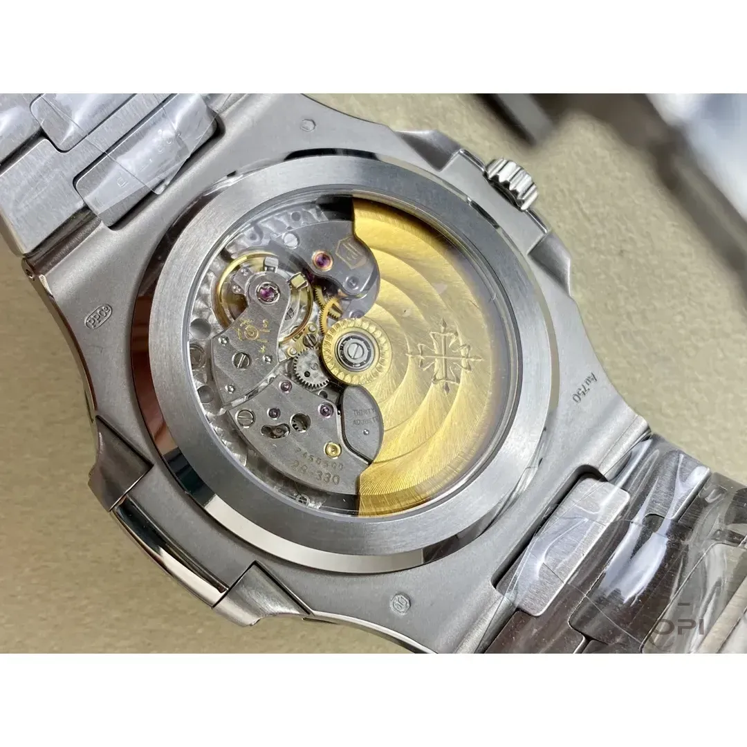 パテック フィリップ ノーチラス 5811/1G ブルー 丹東Cal.330【3K工場出品】 - 画像 (8)