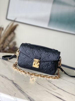 ルイ・ヴィトン M46595 ポシェット・メティス EW