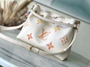 ルイ・ヴィトン M46545 LV サマーバンドル