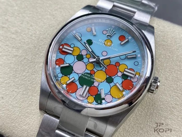 ロレックス オイスターパーペチュアル 126000 セレブレーション モチーフ 36mm【CLEAN工場出品】 - 画像 (3)