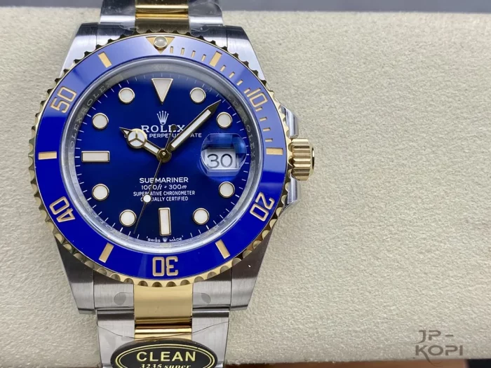 ロレックス サブマリーナーデイト 126613LB ブルー 41mm Cal.3235【Clean工場出品】