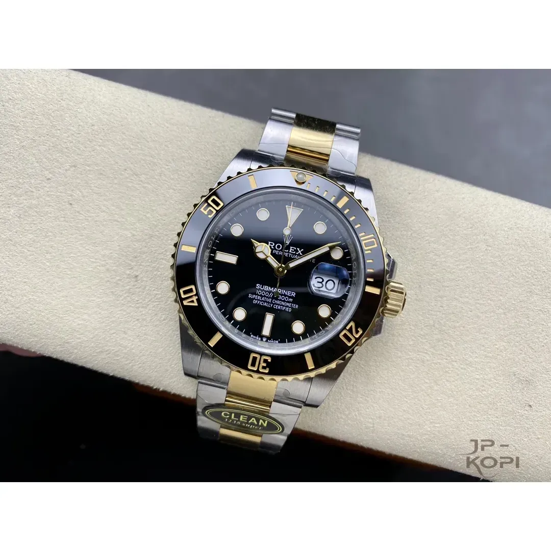 ロレックス サブマリーナーデイト 126613LN-0002|ブラックダイアル×コンビブレス 41mm 【Clean工場出品】 - 画像 (6)