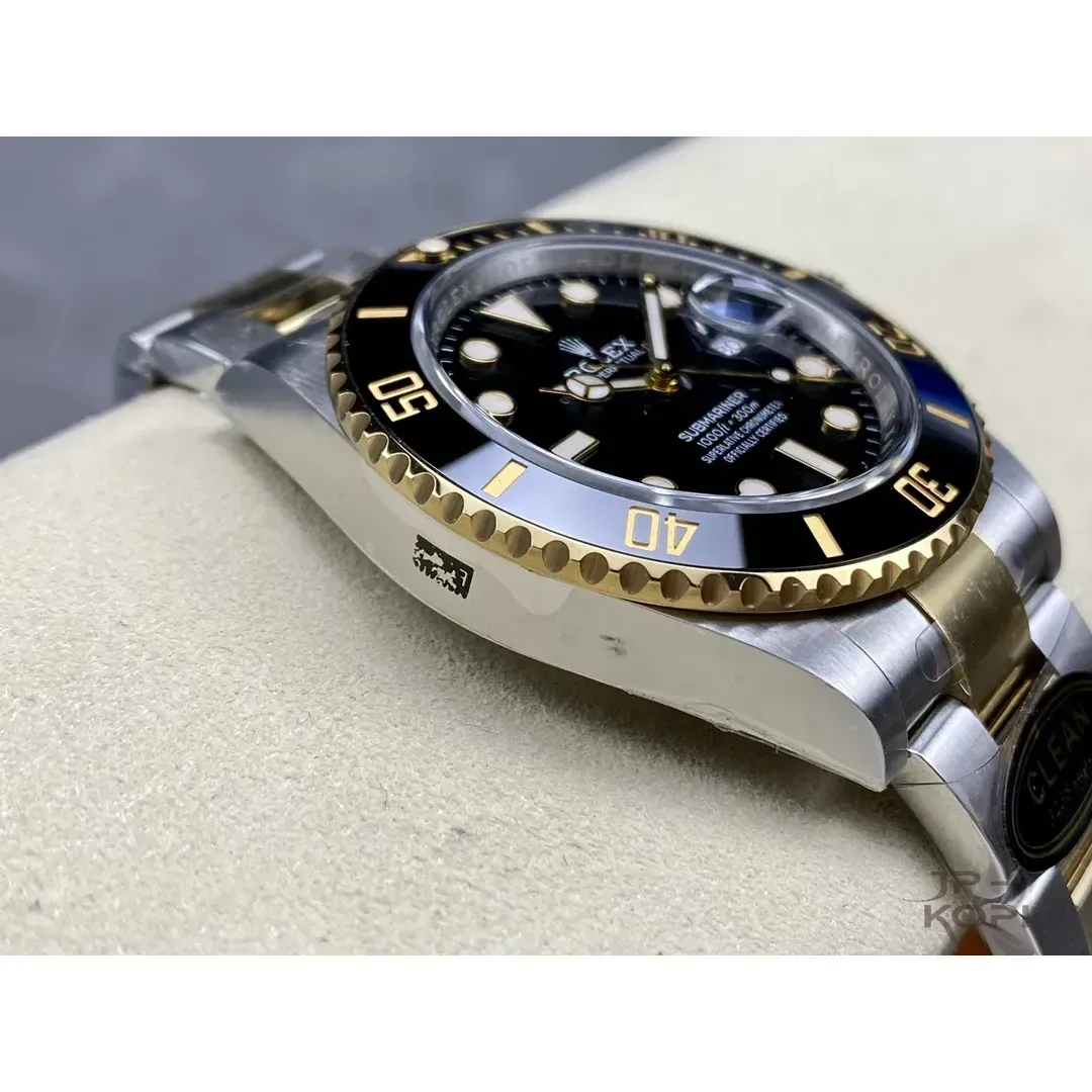 ロレックス サブマリーナーデイト 126613LN-0002|ブラックダイアル×コンビブレス 41mm 【Clean工場出品】 - 画像 (7)