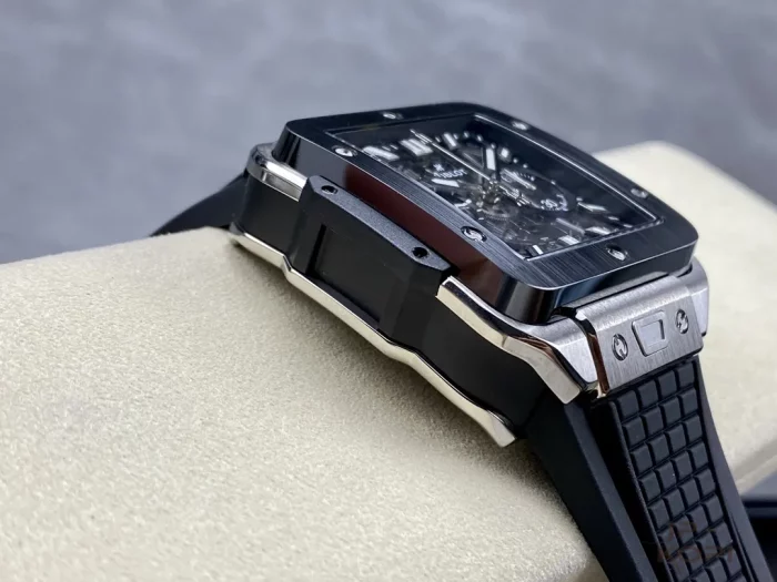 ウブロ HUBLOTスクエアバン ウニコ チタニウムセラミック 821.NM.0170.RX【BBF工場出品】 - 画像 (5)