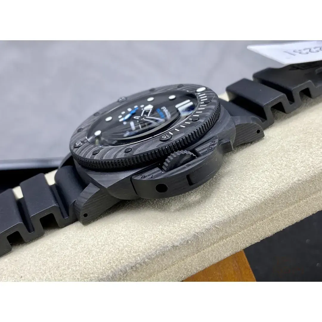 パネライ オフィチーネ サブマーシブル PAM02231|カーボテック ブラック文字盤 42MM【VS工場製】 - 画像 (7)