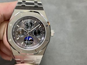 オーデマ・ピゲ ロイヤルオーク パーペチュアルカレンダー 41MM 26574ST グレー 【BBR工場出品】