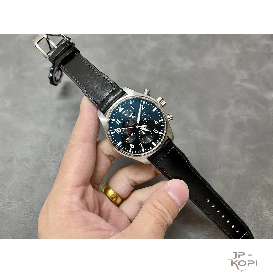 IWC パイロットウォッチ クロノグラフ IW377709|ブラック文字盤 43mm【ZF工場製 高品質コピー腕時計】 - 画像 (5)