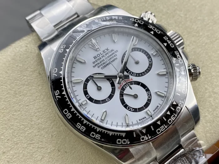 ロレックス デイトナ 126500LN-0001 ホワイト 丹東Cal.4131【CLEAN工場出品】 - 画像 (2)