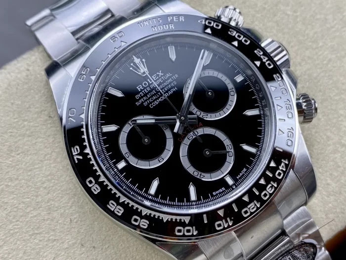 ロレックス デイトナ 126500LN-0002 ブラック 丹東Cal.4131【CLEAN工場出品】 - 画像 (2)