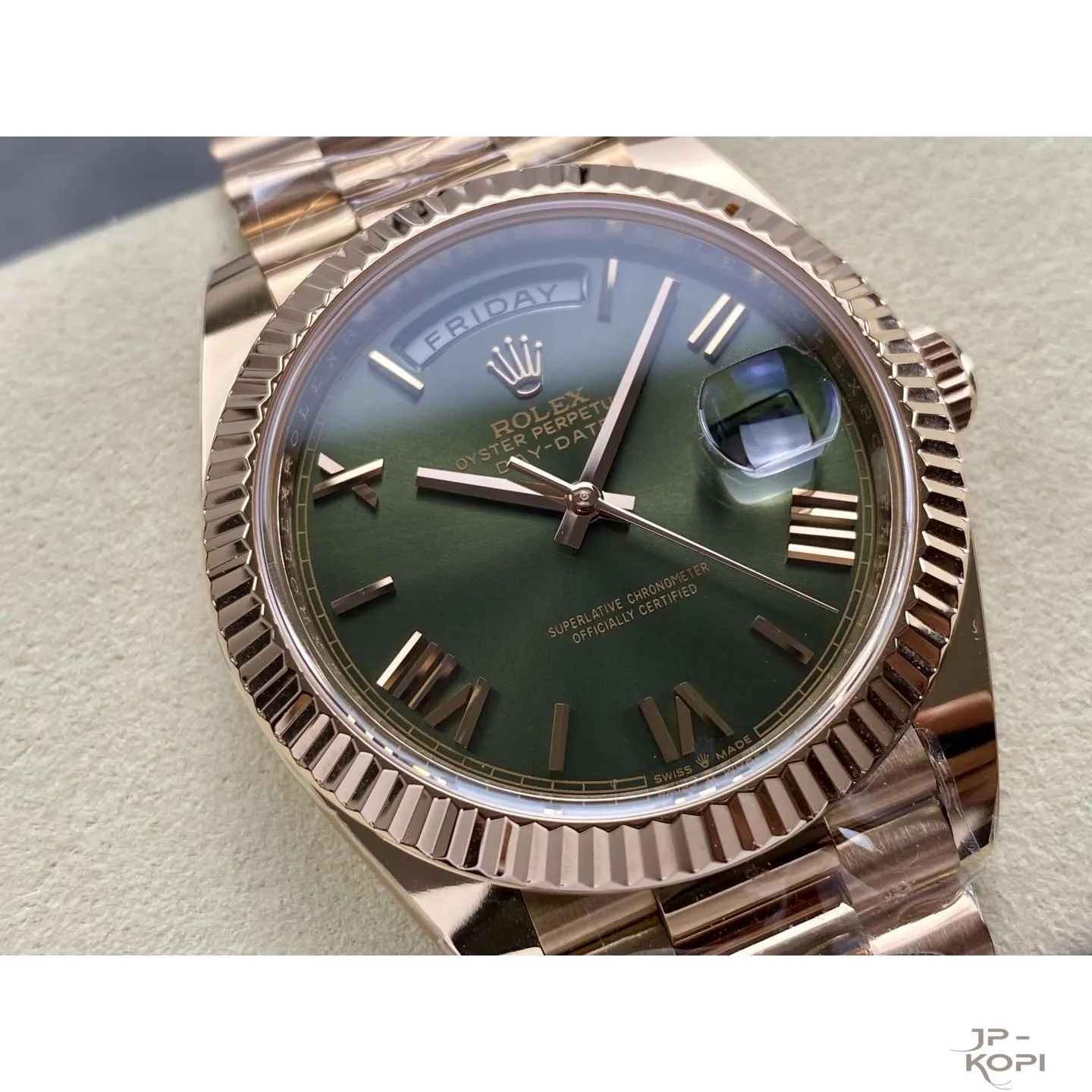 ロレックス デイデイト 40mm M228235-0025|オリーブグリーン 上海Cal.3255 加重版【ARF工場製 高品質コピー腕時計】 - 画像 (3)