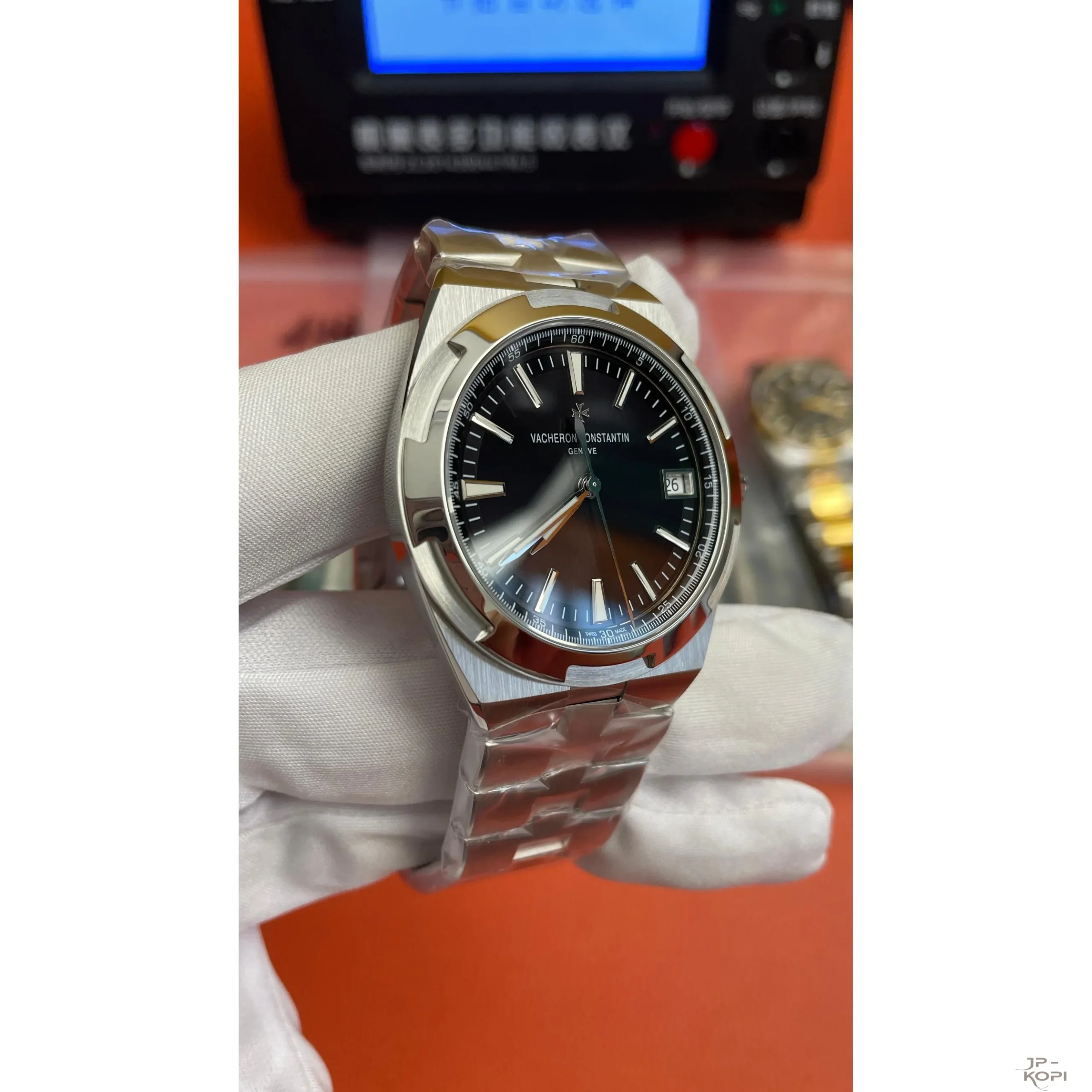 ヴァシュロン・コンスタンタン オーヴァーシーズ 4500V/110A-B483|ブラックダイアル ステンレス 41mm【PPF工場製 高品質コピー腕時計】 - 画像 (5)