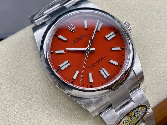 ロレックス オイスターパーペチュアル 124300 レッド 41MM【CLEAN工場出品】 - 画像 (2)