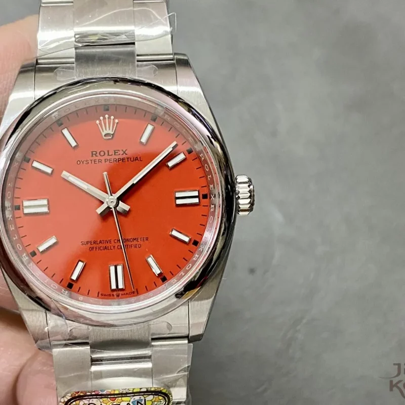 ロレックス オイスターパーペチュアル 126000 レッド 36mm【CLEAN工場出品】