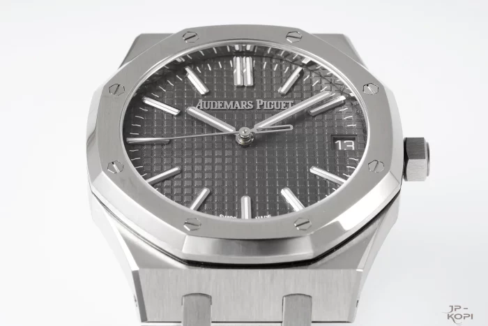 オーデマ・ピゲ オートマティック 15510ST.OO.1320ST.05｜50周年記念 グレーダイアル×丹東Cal.4302【APS製】 - 画像 (4)