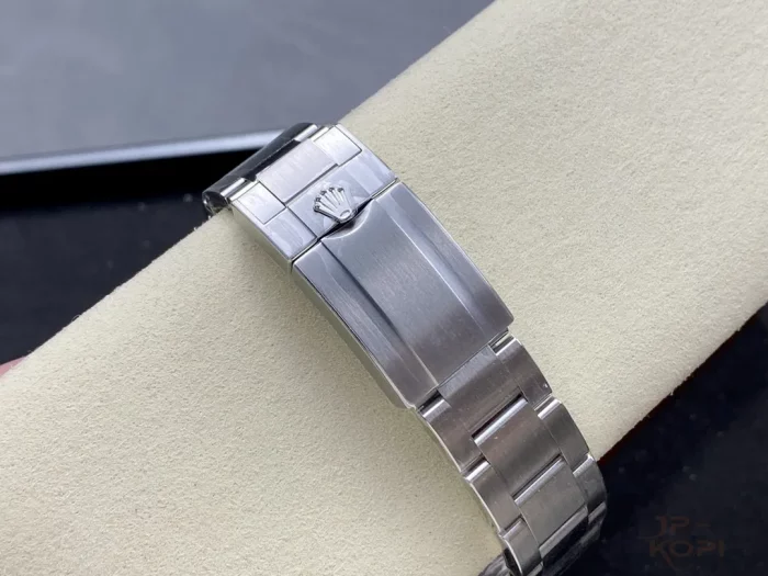 ロレックス エクスプローラー II 226570 ホワイト 42mm【CLEAN工場出品】 - 画像 (9)
