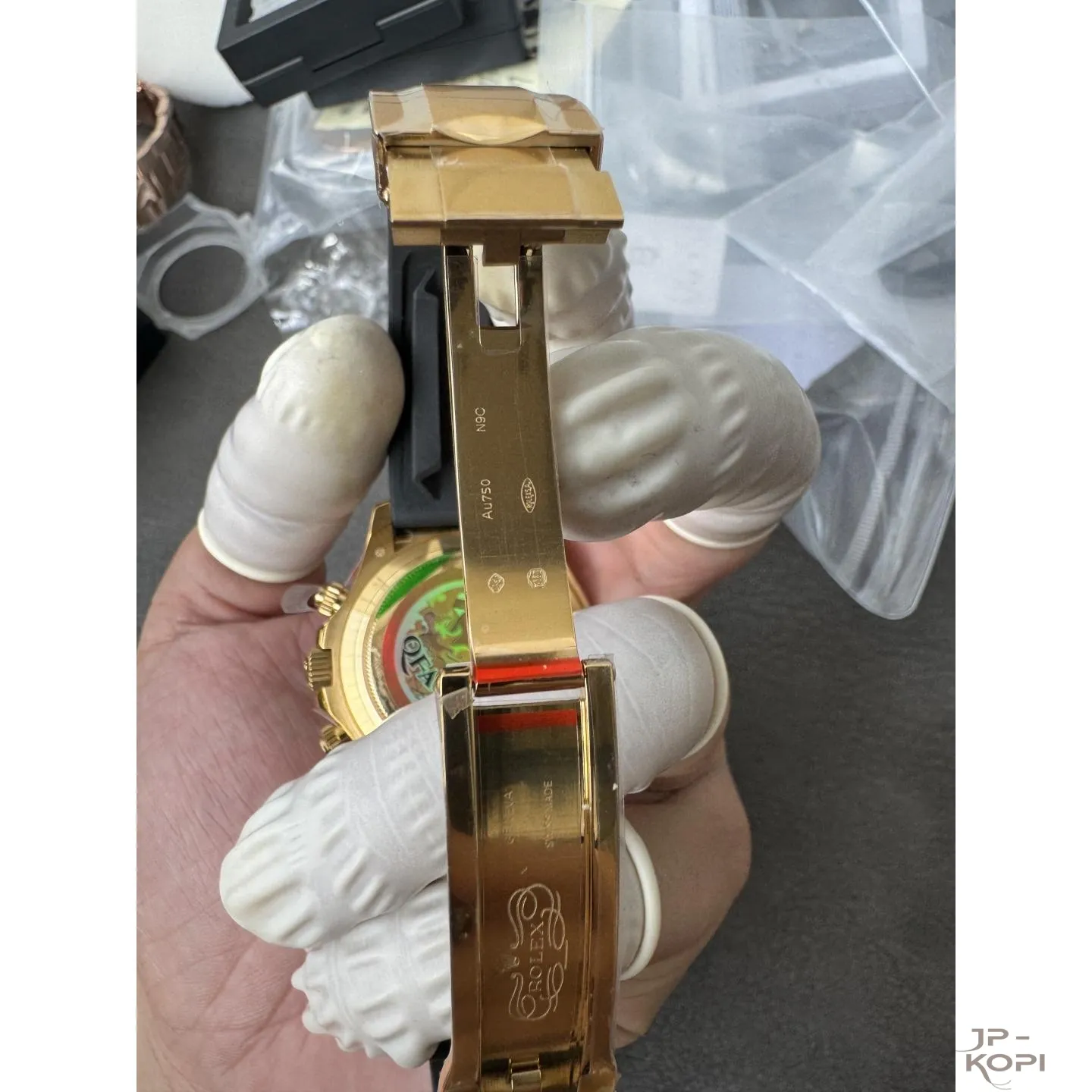 ロレックス デイトナ 116518LN-0078|ダイヤ入りブラック 丹東Cal.4130 加重版【QF工場製 高品質コピー腕時計】 - 画像 (10)