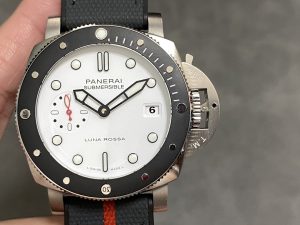 パネライ サブマーシブル ルナ・ロッサ PAM01579【VS工場出品】