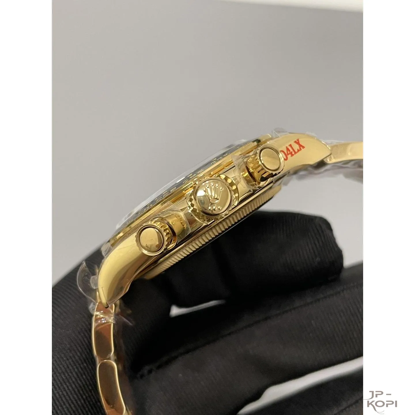 ロレックス デイトナ ル・マン100周年記念 126528LN|イエローゴールド 上海Cal.4132 加重版【QF工場製 高品質コピー腕時計】 - 画像 (7)