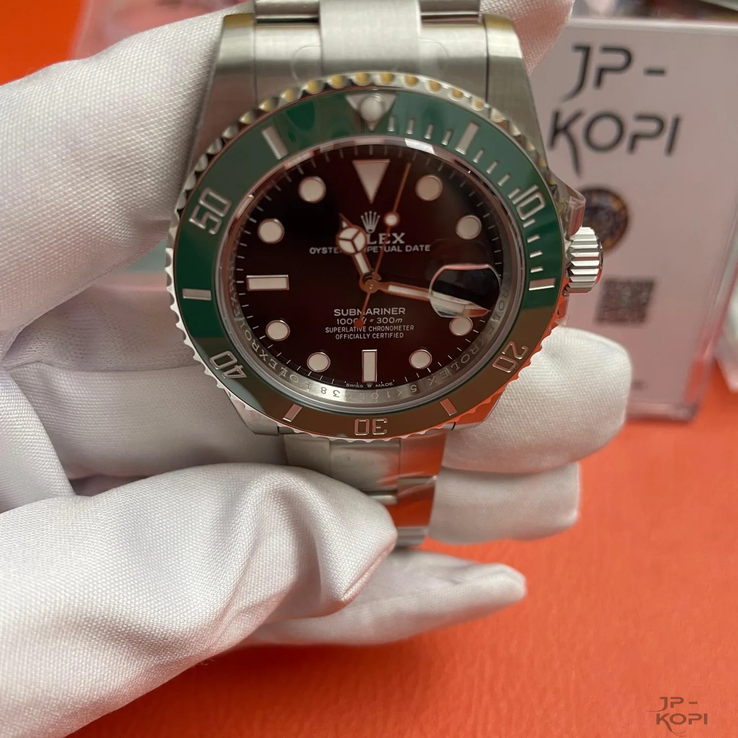 ロレックス サブマリーナーデイト 126610LV|グリーンベゼル×ブラックダイアル 41mm 丹東Cal.3235【VS工場製】 - 画像 (5)