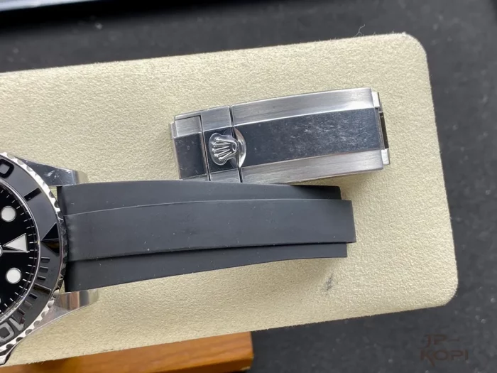 ロレックス ヨットマスター 226659-0002 ブラック ダイアル 42 Cal.3235【Clean工場出品】 - 画像 (8)