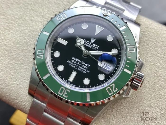 ロレックス サブマリーナー 126610LV グリーン 41mm 【VS工場出品】 - 画像 (3)