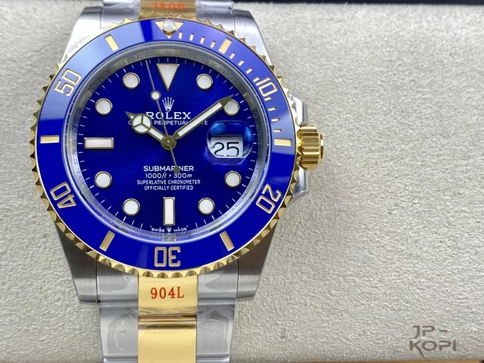 ロレックス サブマリーナー 126613LB-0002 ブルー 41mm 【VS工場出品】