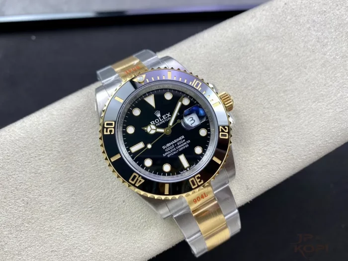 ロレックス サブマリーナー 126613LN-0002 ブラック 41mm 【VS工場出品】 - 画像 (5)