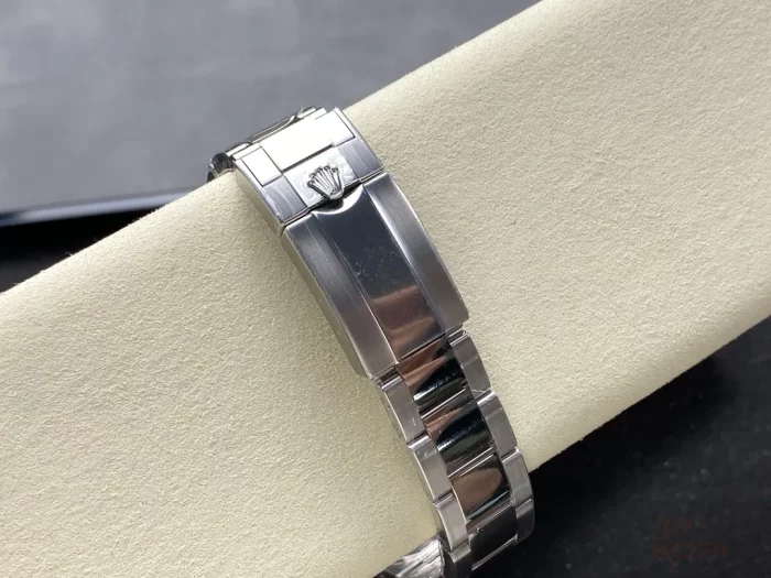 ロレックス GMTマスター II 126710GRNR 40MM 黒グレーベゼル オイスターブレスレットCal.3285【EWE工場出品】 - 画像 (10)
