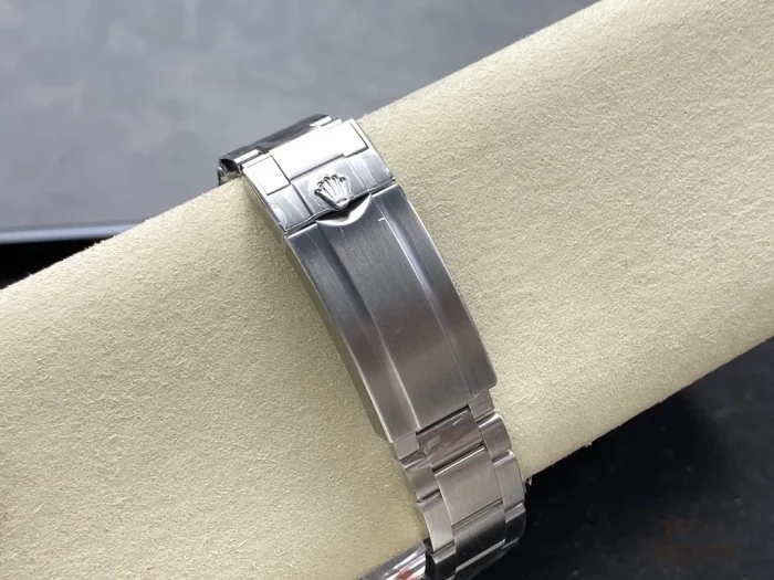 ロレックス サブマリーナー 126610LV 41MM　Cal.3235【EWE工場出品】 - 画像 (9)