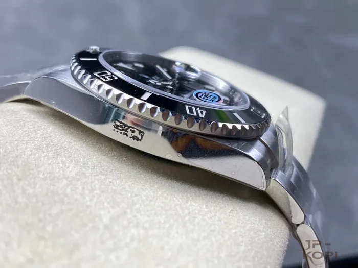 ロレックス サブマリーナー 126610LN 41MM Cal.3235【EWE工場出品】 - 画像 (6)