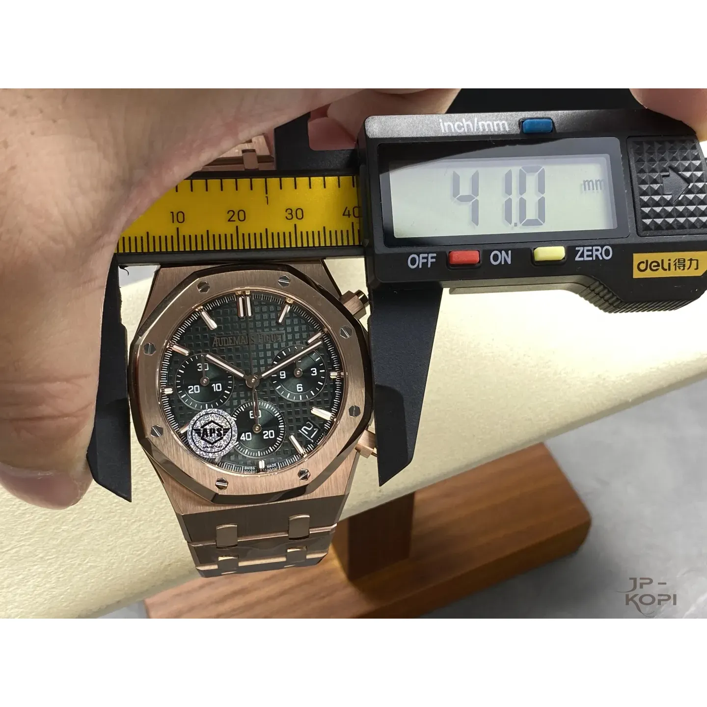 オーデマ・ピゲ ロイヤルオーク クロノグラフ 26240OR | グリーンダイアル 41mm ローズゴールド【APS工場製高品質腕時計】 - 画像 (13)