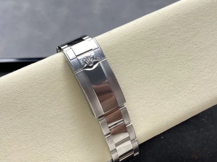 ロレックス デイトナ ル・マン 126529LN ブラック×シルバー Cal.4132【CLEAN工場出品】 - 画像 (11)