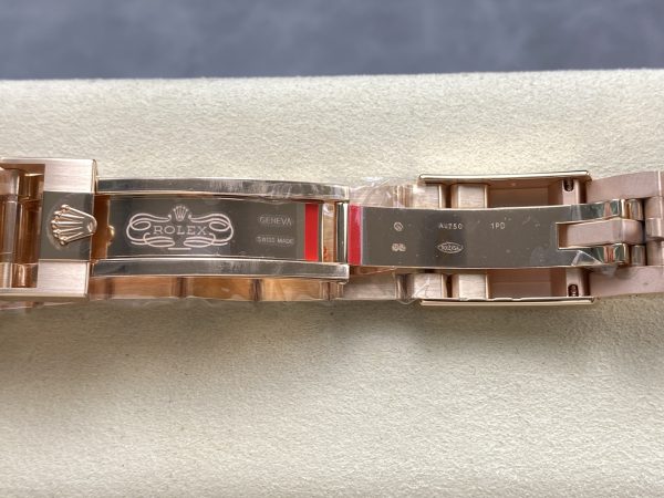 ロレックス 2025年 GMTマスター II 126715CHNR-0002 タイガーアイアン文字盤 Cal.3285【ARF工場出品】 - 画像 (8)