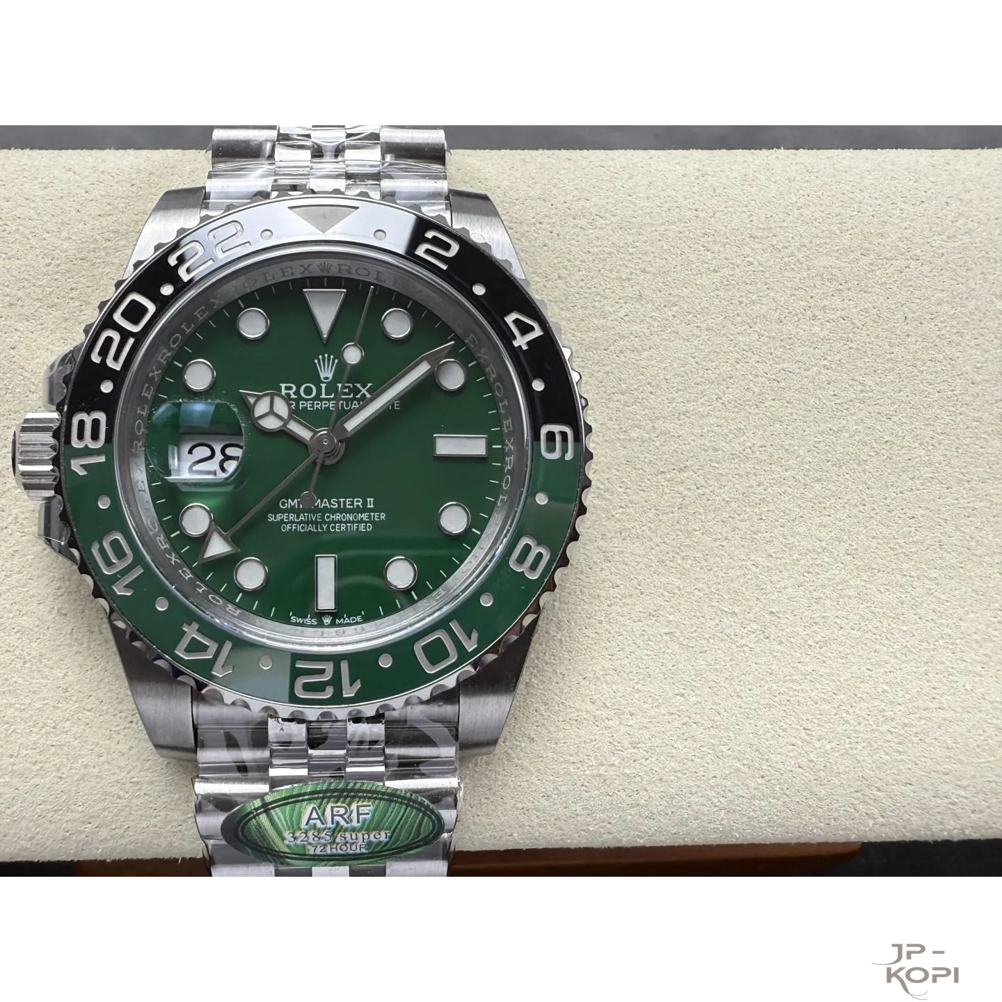 ロレックス 2025年 GMTマスター II 126729VTNR左側リューズ ジュビリーブレスレット 丹東Cal.3285 40mm【ARF工場製高品質腕時計】 - 画像 (2)