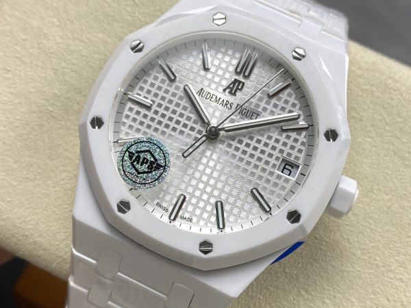 オーデマ・ピゲ ロイヤルオーク 15500 ホワイトセラミック ダイアルシルバー 【APS工場出品】 - 画像 (3)