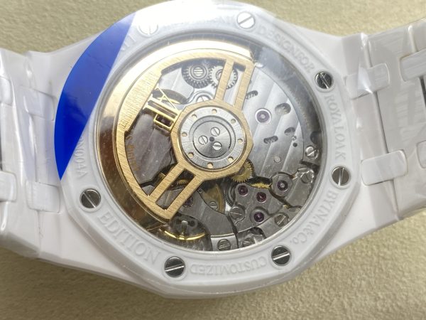 オーデマ・ピゲ ロイヤルオーク 15500 ホワイトセラミック ダイアルブラック 【APS工場出品】 - 画像 (8)