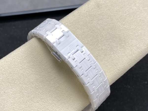 オーデマ・ピゲ ロイヤルオーク 15500 ホワイトセラミック ダイアルブラック 【APS工場出品】 - 画像 (9)
