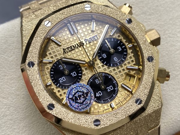 オーデマ・ピゲ ロイヤル オーク フロステッド ゴールド 26240BA.GG.1324BA.01 Cal.4401【APS工場出品】 - 画像 (3)